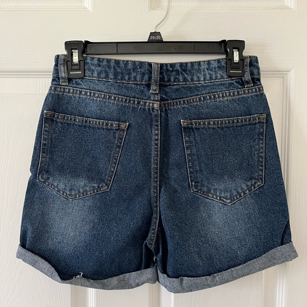 Dont Think Twice Women’s Denim Shorts - Picture 2 of 4